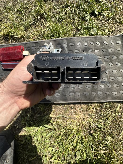 Реле поворотів Насос омивача Ваз