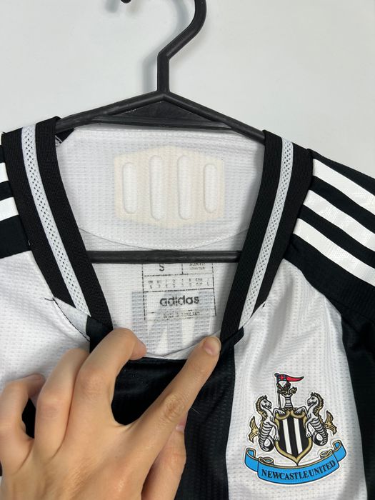 Adidas Newcastle United 2024/2025 Bruno G. #39 Soccer Jersey