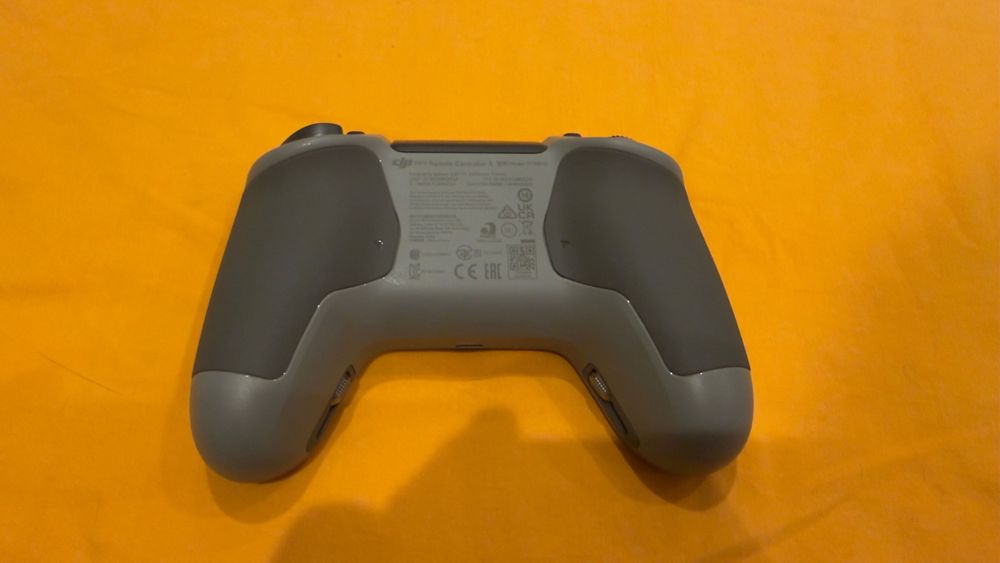 Dji Avata 2 Fly More Combo + Comando FPV RC3
