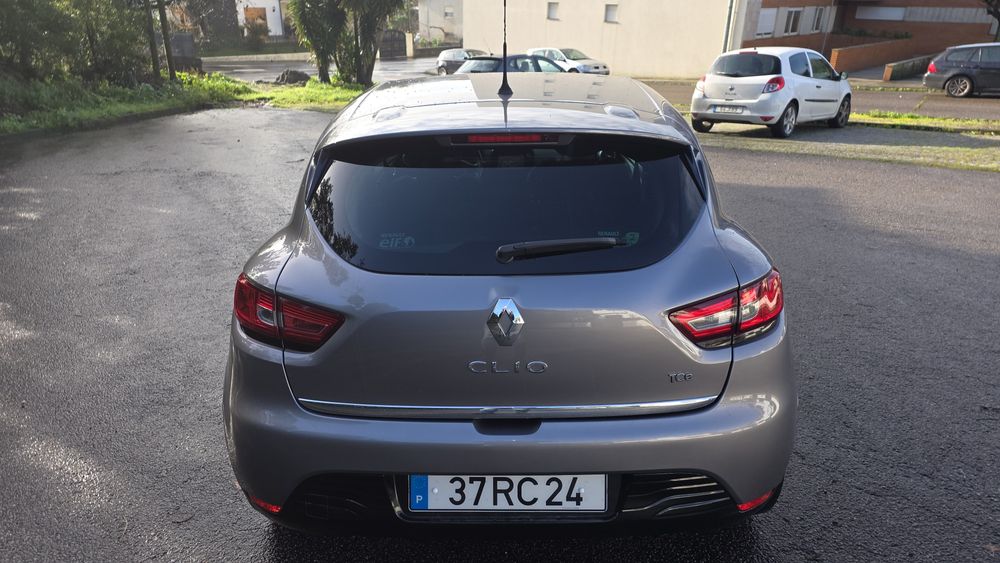 Renault Clio Limited 130.000km