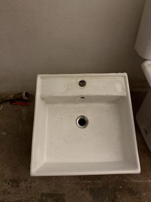 Lavatório em cerâmica