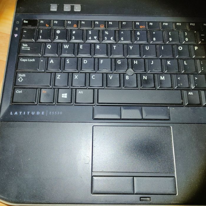 Ноутбук Dell latitude