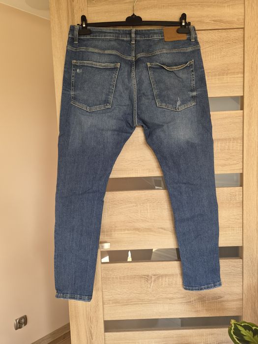 Spodnie męskie jeans Bershka stan bardzo dobry