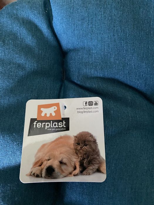 Подушка/ лежанка  для кота Ferplast 43:30 . Нова