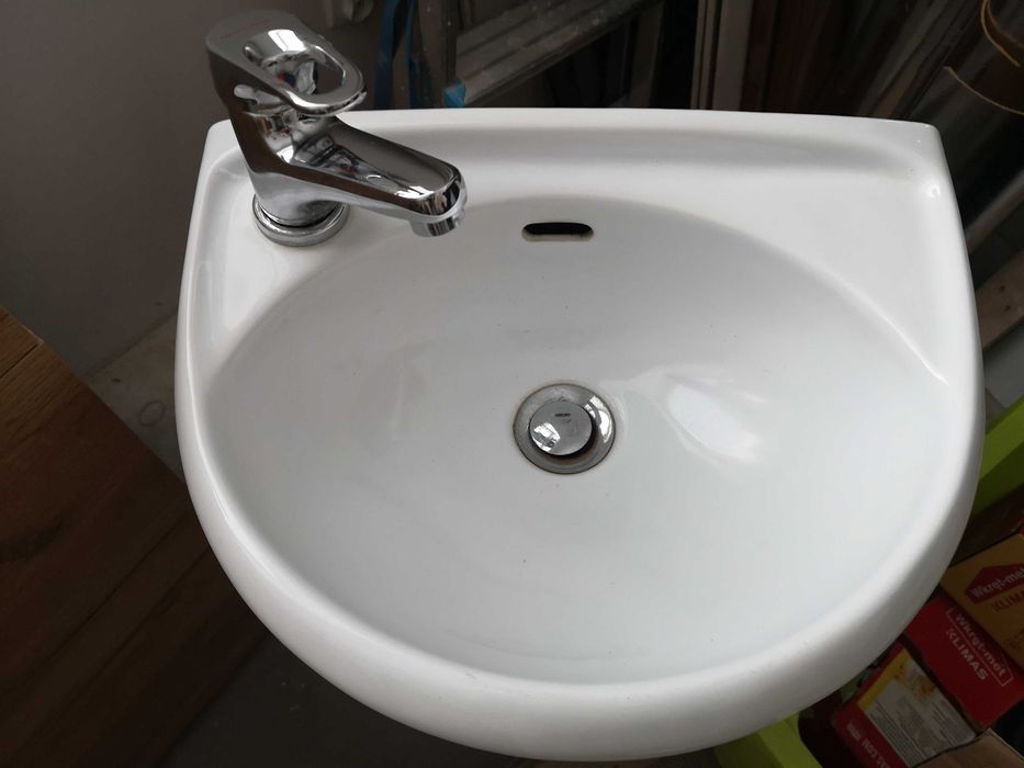 Zlew na nodze umywalka i postument 40 cm z baterią komplet Toruń
