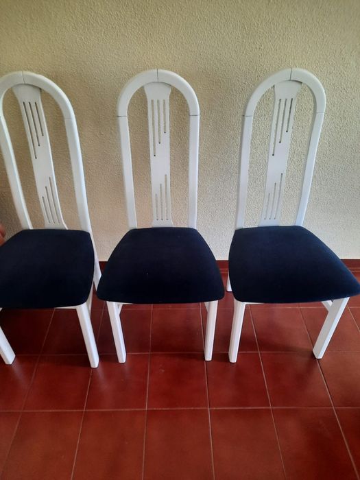 Mesa de sala extensível com 6 cadeiras