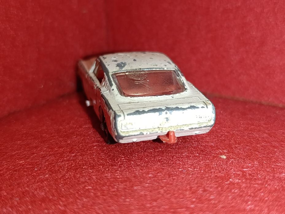 Ford Mustang Matchbox 1960