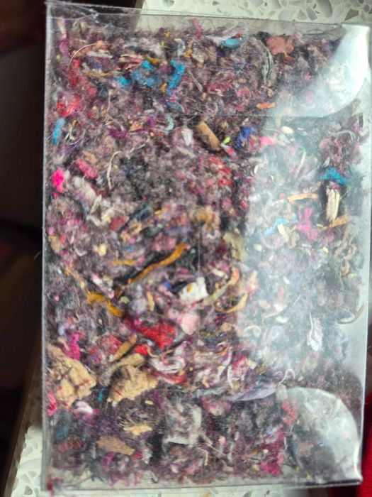 odpady ścinki tekstylne