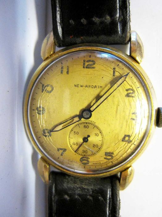 vintage relógio de pulso suíço NEW-ARDATH - à trabalhar