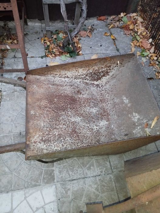 Тачка для строительства