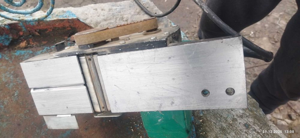 Продам електро рубанок