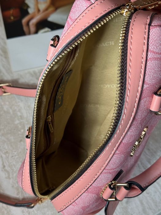 Сумка Coach Mini Rowan Crossbody  In Signature  розова