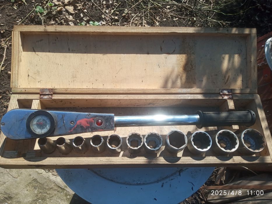 Продам микрометр, ключ динамометрический.