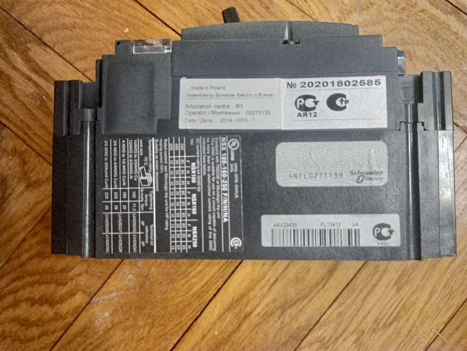 Wyłącznik mocy Schneider NSX100N TM100D 100A 3P – Nowy