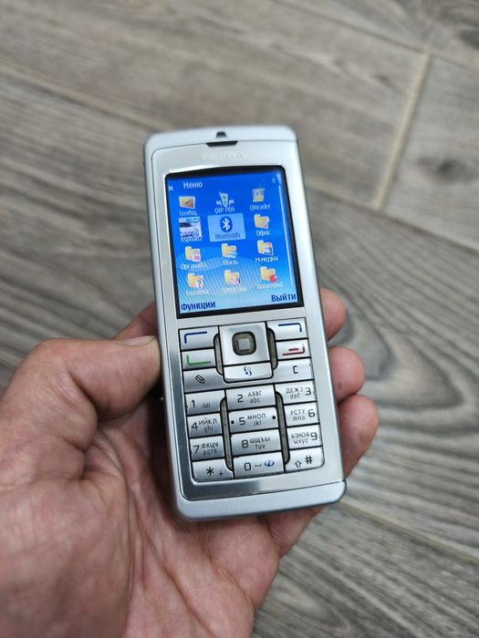Продам Nokia E60