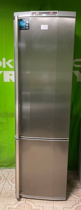 Холодильник б/у AEG Electronic  NO FROST нержавіючої сталі дисплеем mod.S75398KG3 висота 205 см