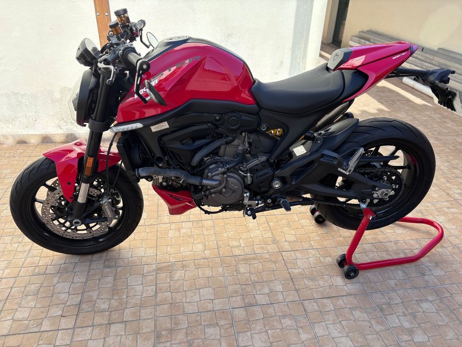 Ducati Monster