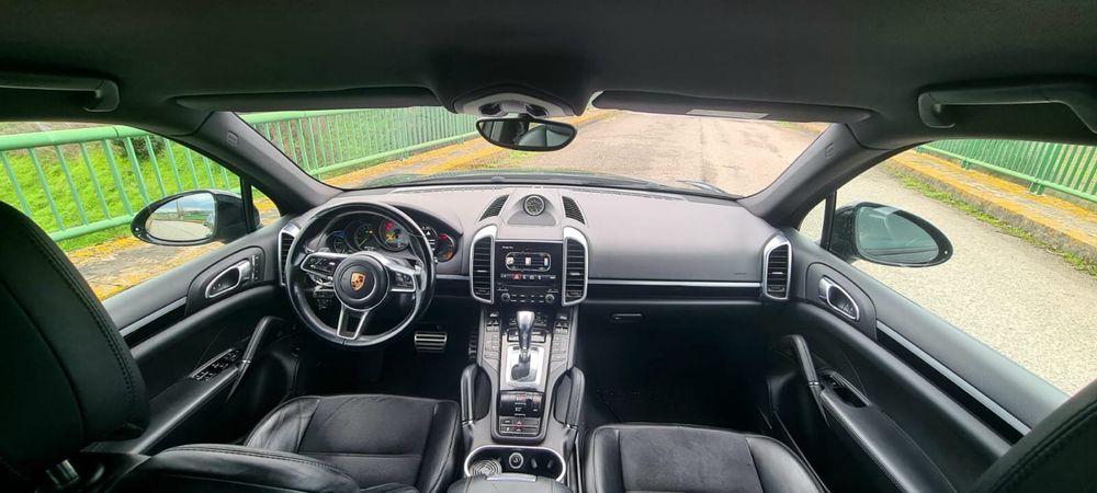 Porsche Cayenne — fotografia 7