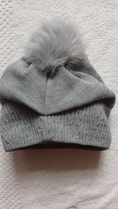 Шапка жiноча тепла на флiсi.