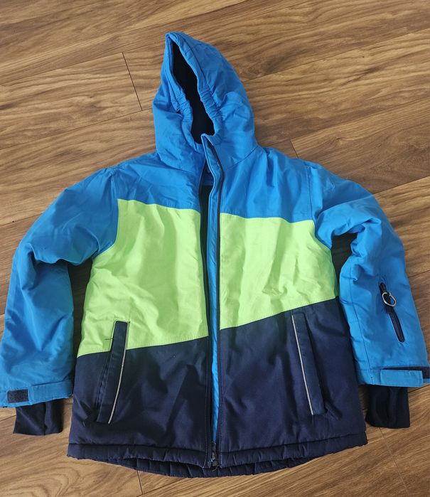 Kurtka zimowa  146/152