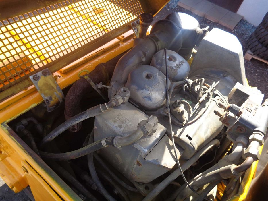Walec BOMAG BW 100AD