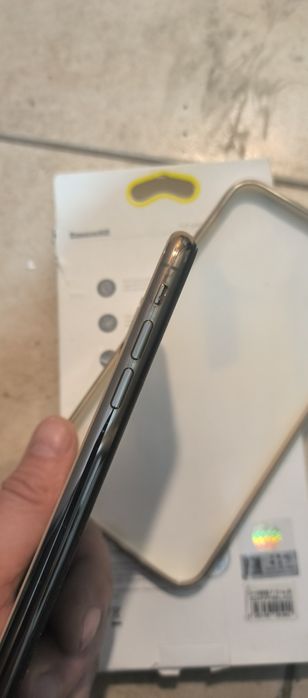 Мобільний Iphone xs max