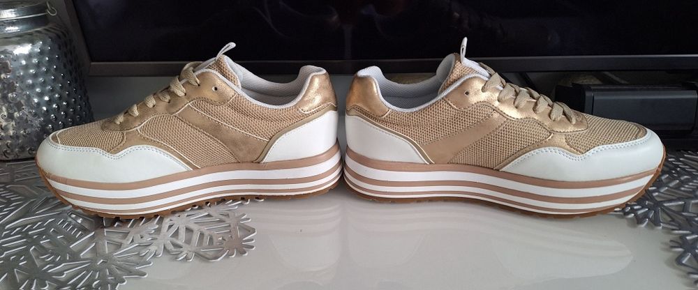 Nowe buty sportowe sneakersy Graceland rozm.37