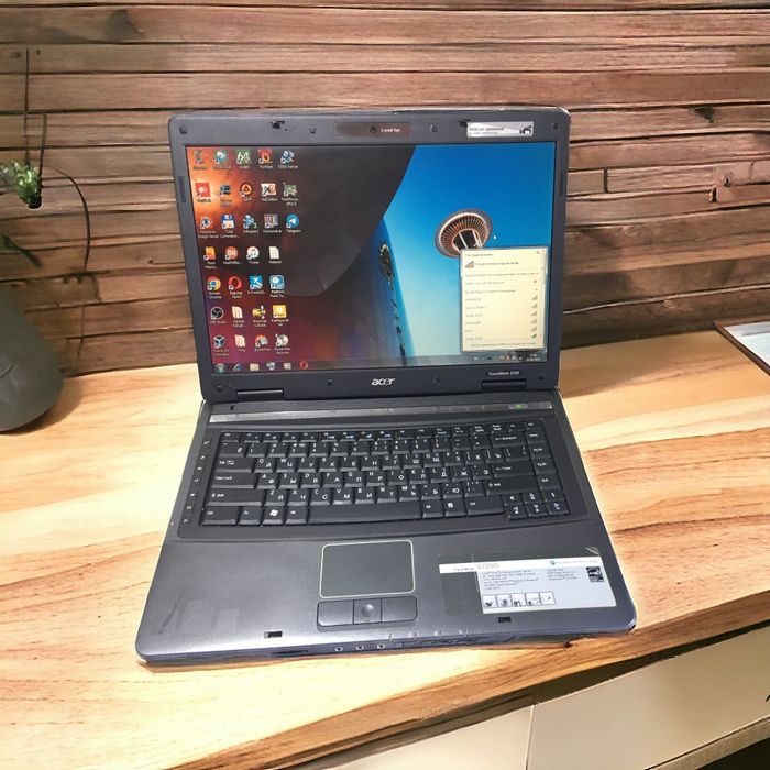 Ноутбук ACER Nvidia GeForce 4gb 15.4" экран