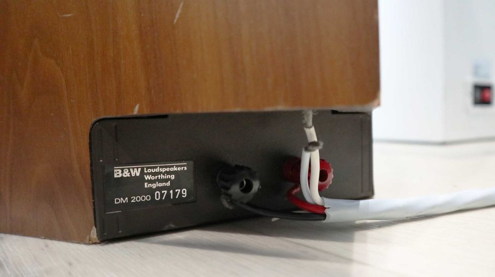 Напольные колонки Bowers&Wilkins B&W DM2000 палисандра 52 кг