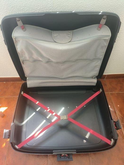 Mala de porão grande