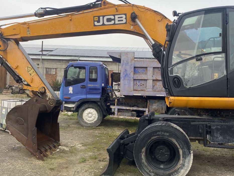Колісний Екскаватор JCB