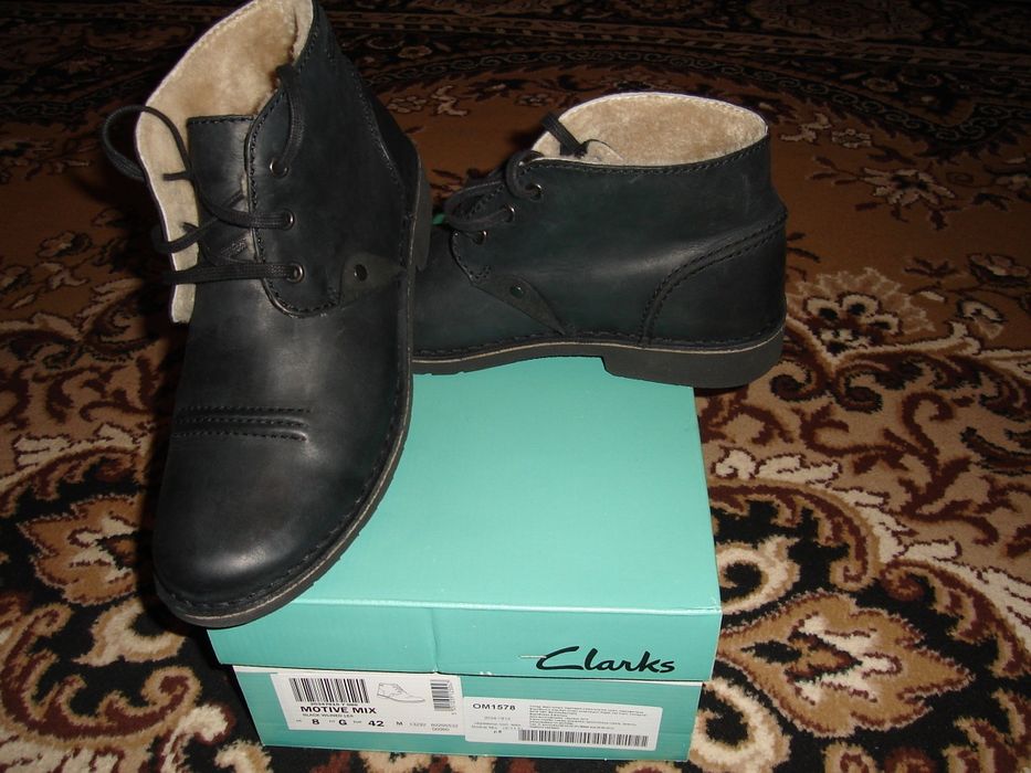 Зимові класичні черевики Clarks