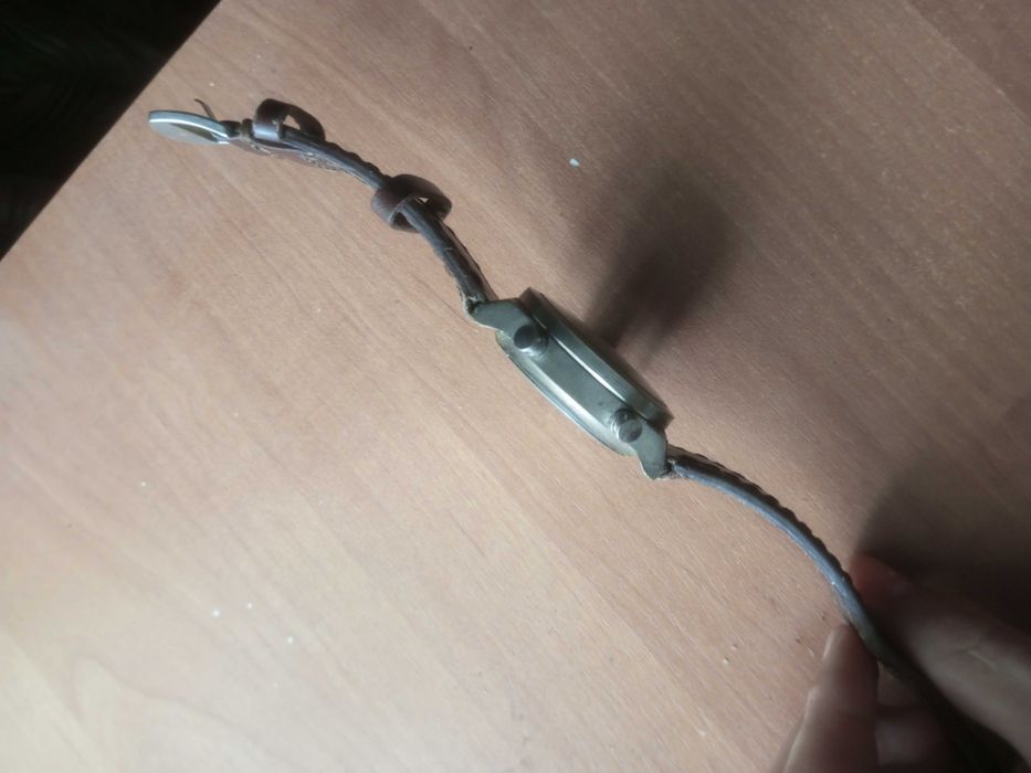 Годинник електронний