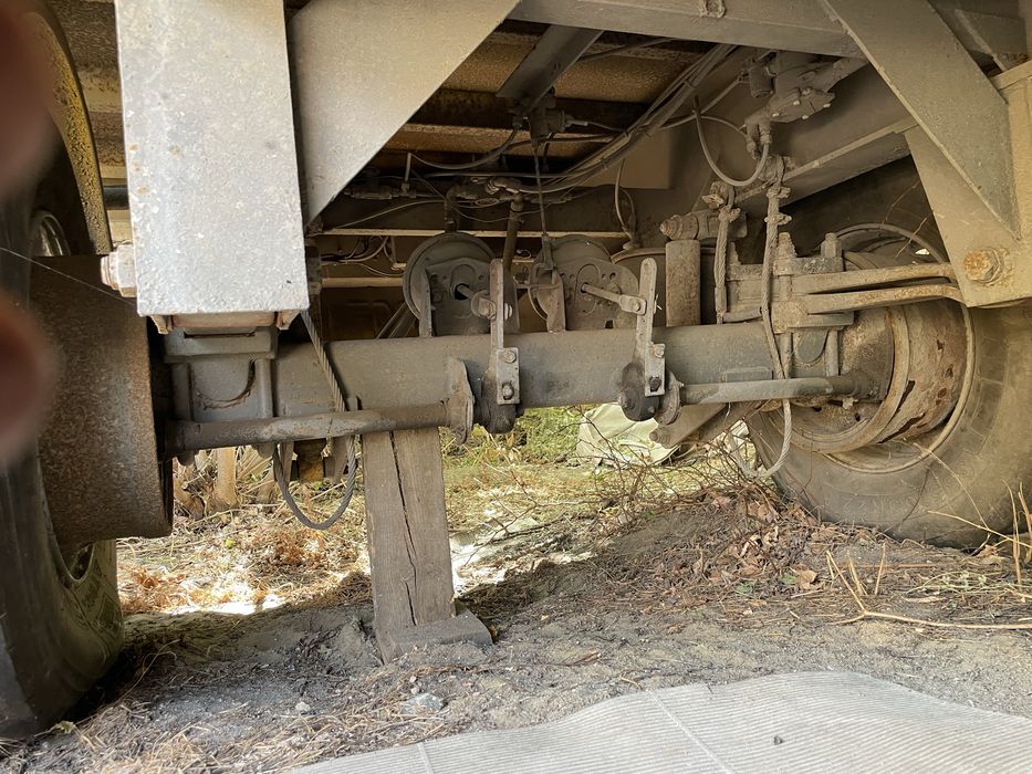 Прицеп зерновоз BURG BPA-1010GRXX