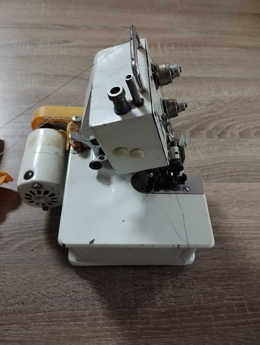 Оверлок швейна машинка GEMSY RXM-3D: 1 400 грн. - Швейные машины и