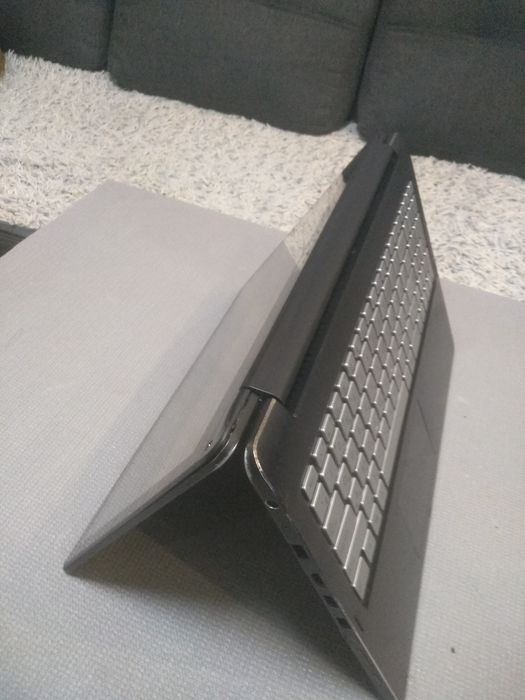 Ноутбук Asus Q551L