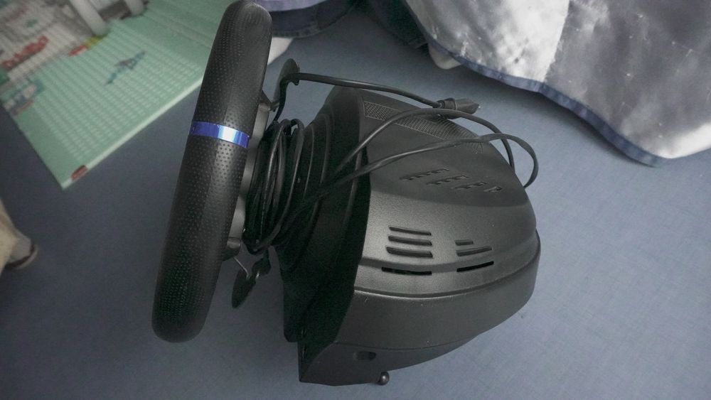 Thrustmaster T300RS