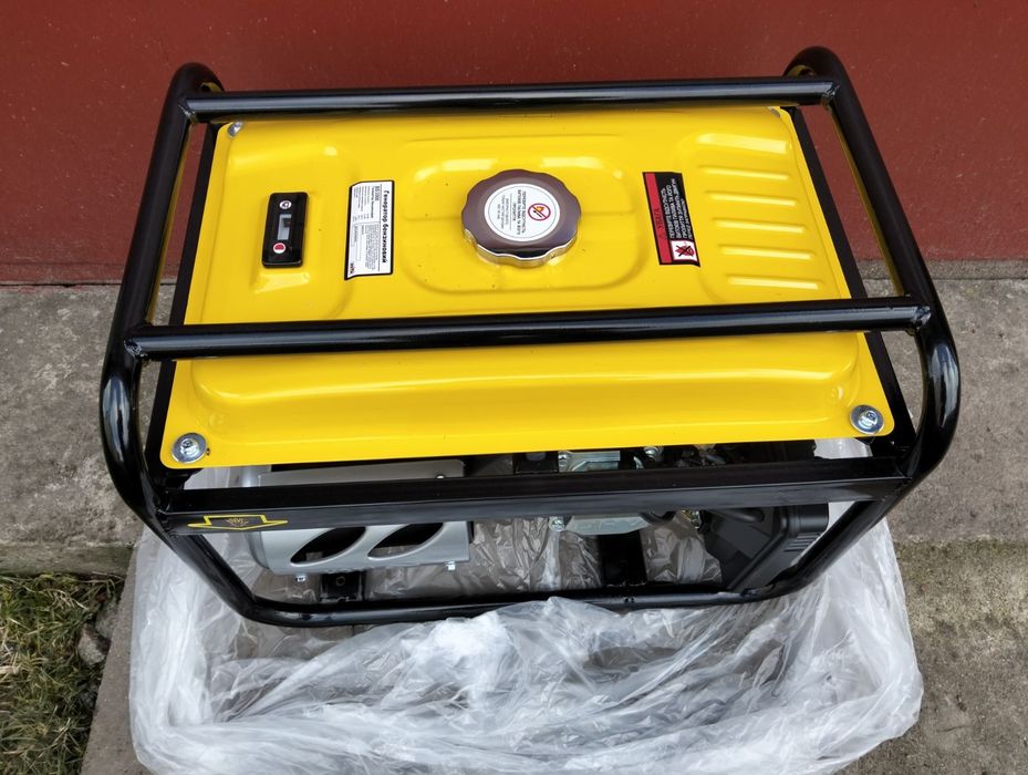 Генератор бензиновий Bison BS3500