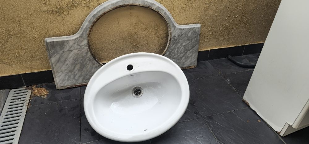 Bacia Roca Com bancada em Pedra para lavatório conjunto completo