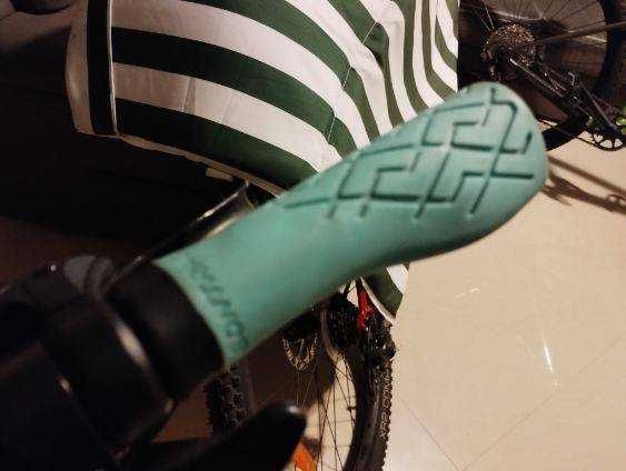 Rower TREK Marlin 5 rozmiar S