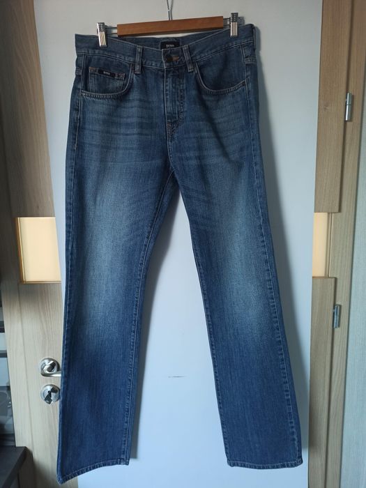 Spodnie męskie rozmiar 32/34 Boss