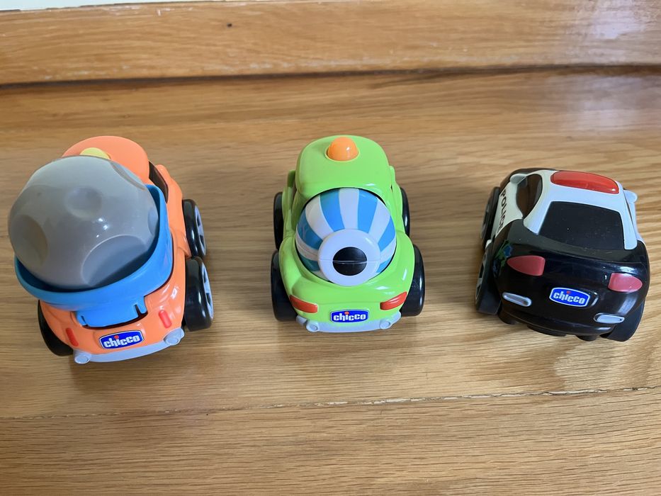 Conjunto de 3 carrinhos interativos da CHICCO