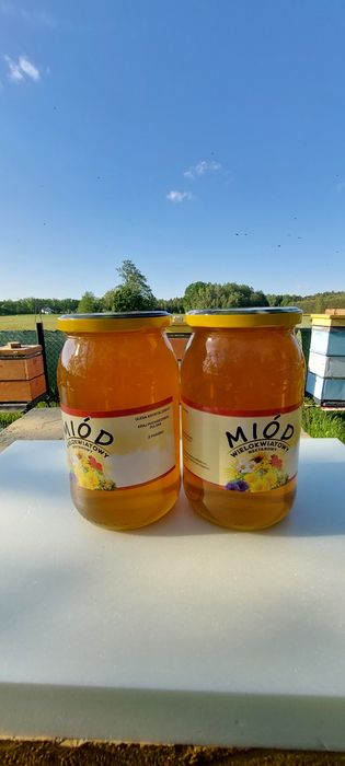 Miód z własnej pasieki