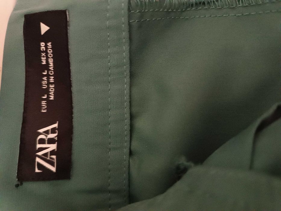 calça larga verde