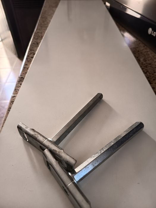 White Shelf64752331494401121