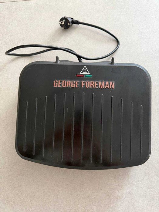 Гриль-барбекю електричний George Foreman Medium
