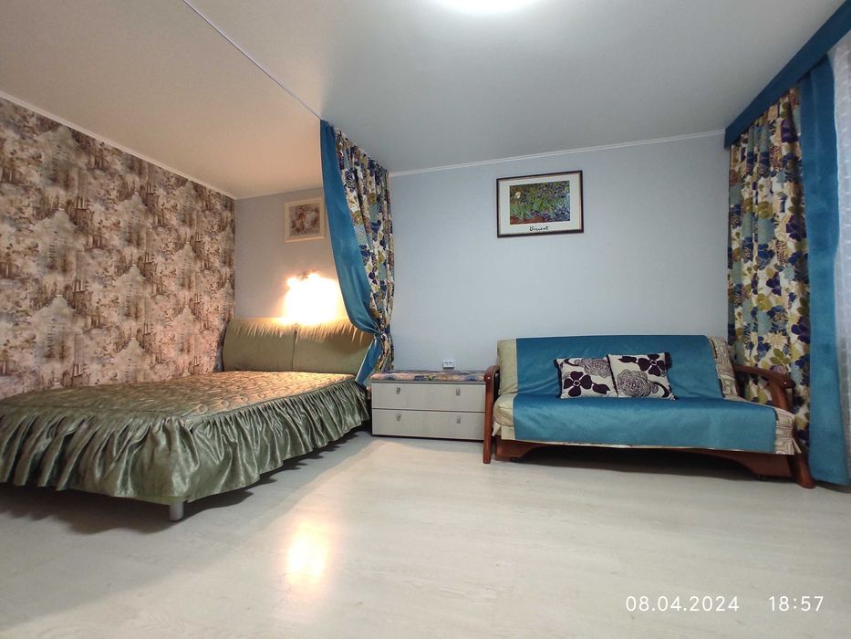 Сдам квартиру посуточно вначале Мануйловского проспекта