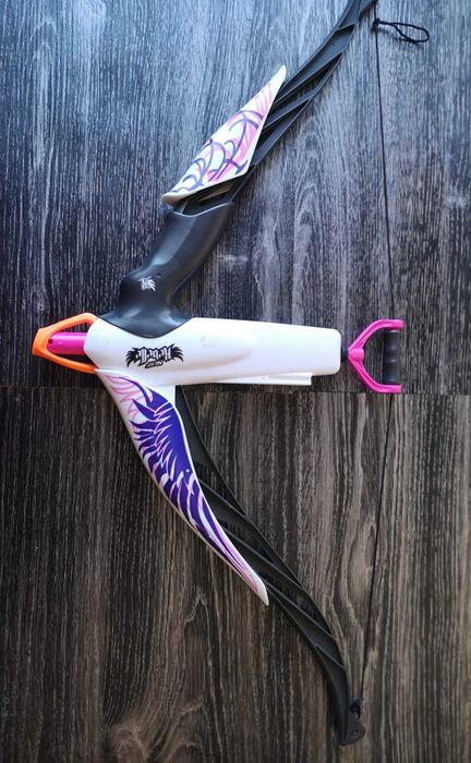 NERF Heartbreaker bow