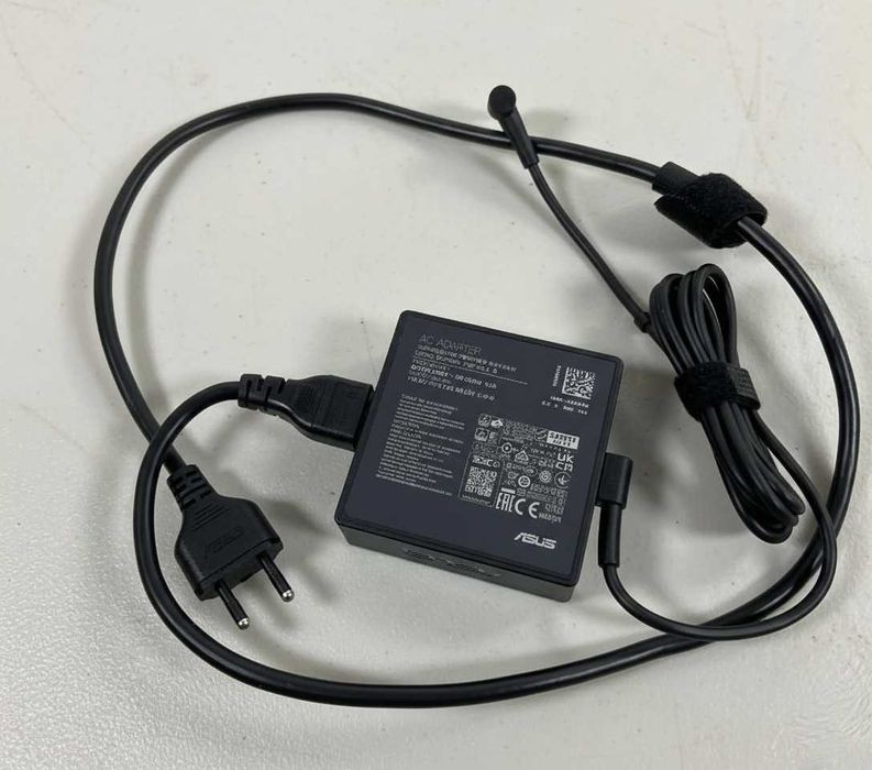 Срочно Ноутбук Asus Vivobook 17 i3-1220P/8гб/512GB M.2 SSD/Підсвітка