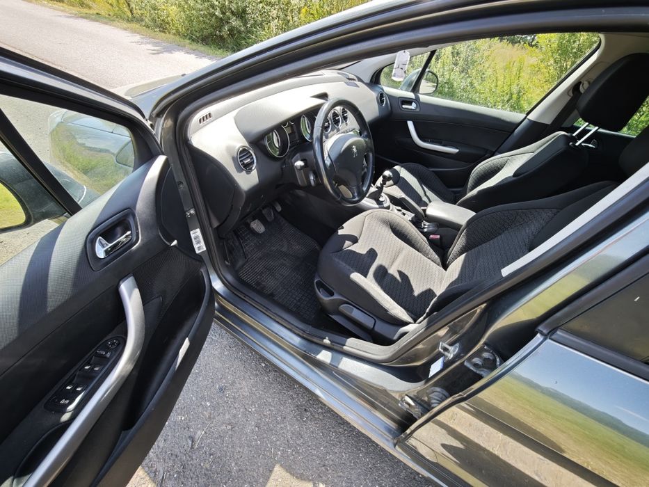 Peugeot 308 1,6 156 KM doinwestowany